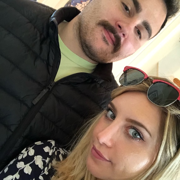 Profile Picture of Julianna Jacobs (@juliannaj23) on Poshmark