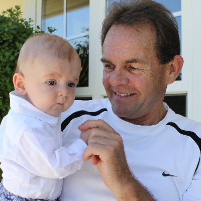 Profile Picture of Ralph Lockhart (@ralphlock) on Twitter