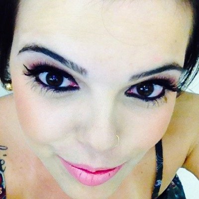 Profile Picture of Carolina Aguila (@carolcitaaguila) on Twitter