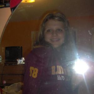 Profile Picture of Caitlin Rees (@reeses_pieces_xo) on Myspace