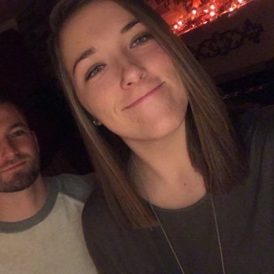 Profile Picture of Jess Behr (@jess_behr326) on Twitter