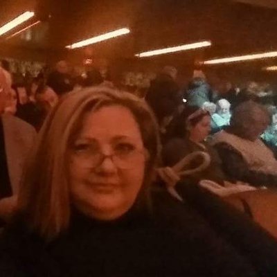 Profile Picture of Micki Fowler (@mickifw) on Twitter