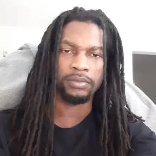 Profile Picture of DaRon Holmes (@daronholmes) on Instagram