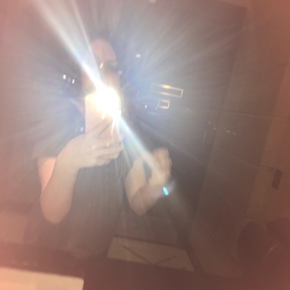 Profile Picture of Peyton Alexander (@toocuteforyouu) on Poshmark