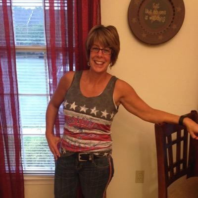 Profile Picture of Sue Goodrich (@snickersr4u) on Twitter