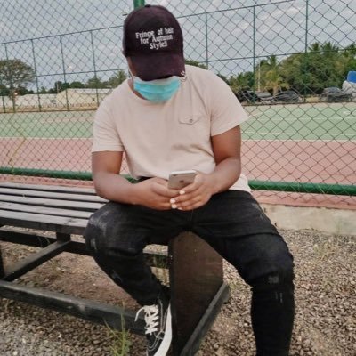 Profile Picture of Charles Eden (@charleArmstrong) on Twitter