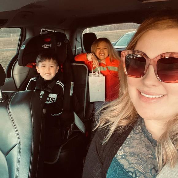 Profile Picture of Christina Werren (@cwerren) on Poshmark