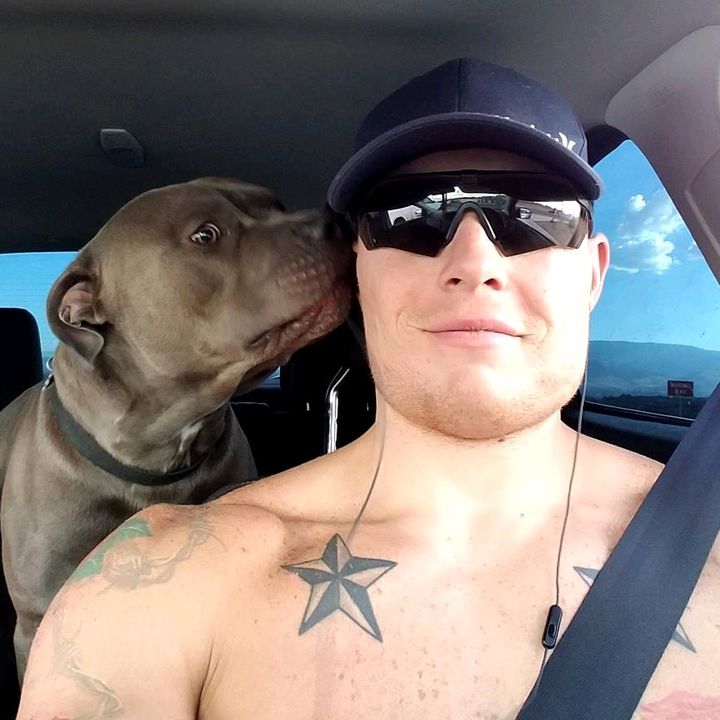 Profile Picture of paunhenderson081 (@paulvoighthenderson) on Tiktok