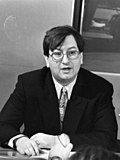 Profile Picture of Raymond Keene - Wikipediaon Wikipedia