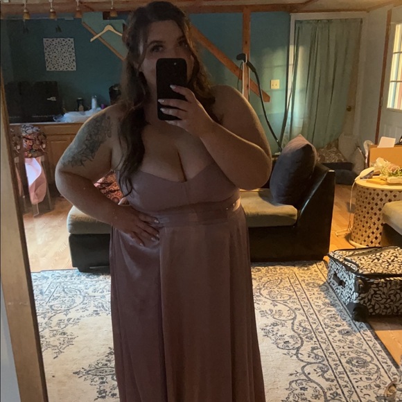 Profile Picture of Melissa Difrancesco (@melissa_md) on Poshmark