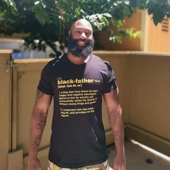 Profile Picture of Doug Cartwright (@oaktwnslim510) on Poshmark