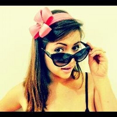 Profile Picture of Mariana De Rosa (@marihderosa) on Twitter
