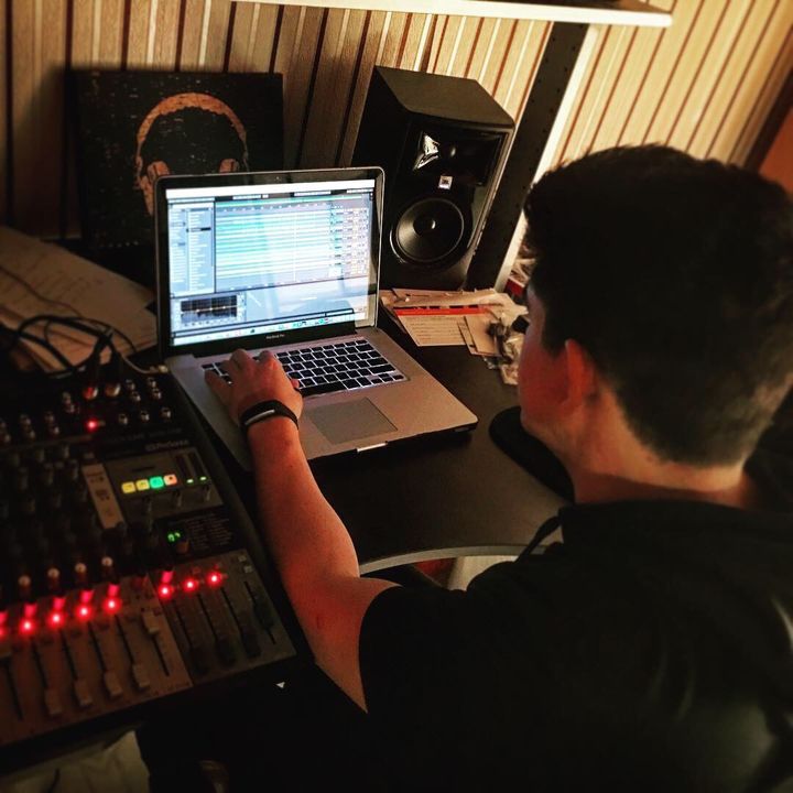 Profile Picture of Seandrums172 (@seandrums172) on Tiktok