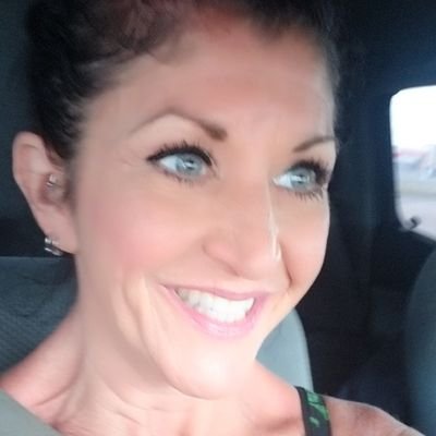 Profile Picture of Audra Parker (@wichsuzan) on Twitter
