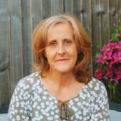 Profile Picture of Clare Batchelor (@MouseLiterate) on Twitter