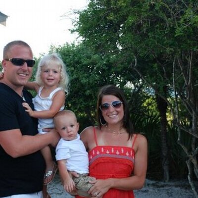 Profile Picture of Chad Wren (@nestingwren) on Twitter