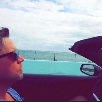 Profile Picture of Steve Toland (@steventoland) on Twitter