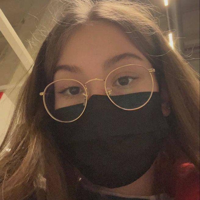 Profile Picture of Autumn Reads (@autumnreadds) on Tiktok