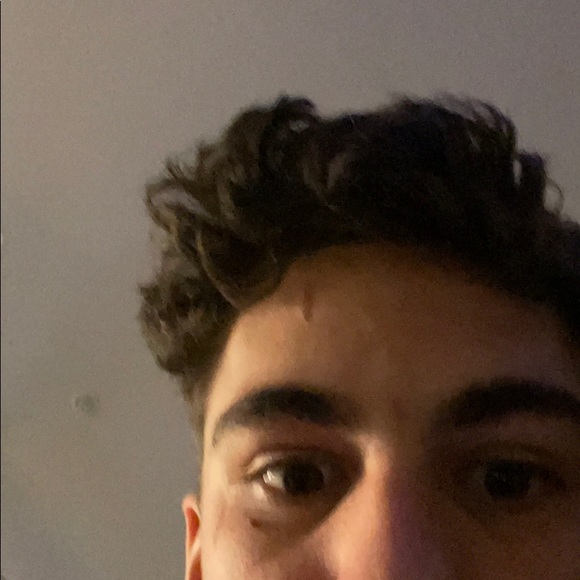 Profile Picture of Andrew Gautreaux (@andrewgautreaux) on Poshmark