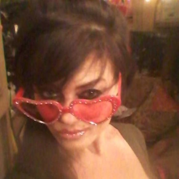 Profile Picture of Tracie Riggs (@triggs916) on Poshmark
