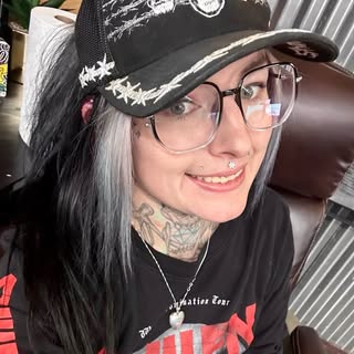 Profile Picture of Macy Christina Hammill (@macystattoos) on Instagram