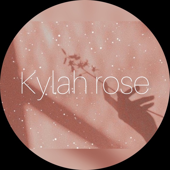Profile Picture of Kylah Icho (@kylah_rose) on Poshmark
