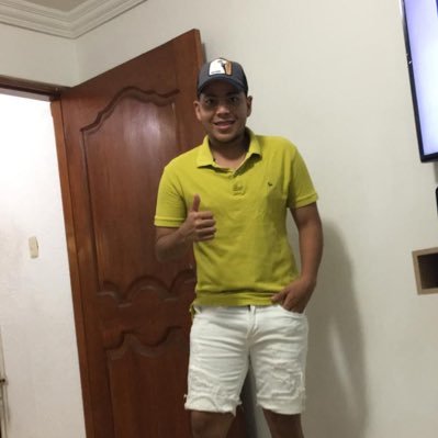 Profile Picture of Victor Alfonso Paez (@paezcaballero) on Twitter