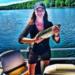 Profile Picture of Maureen Roberts (@nyhuntress) on Instagram