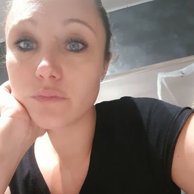 Profile Picture of Sandra Devaux (@SandraDevaux4) on Twitter