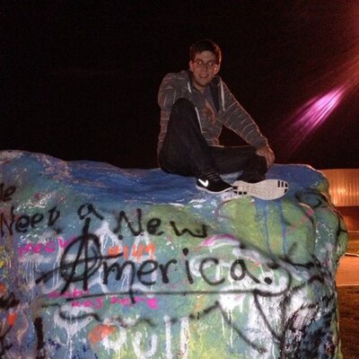 Profile Picture of Jeffrey Hickey (@JeffreyHickey2) on Twitter