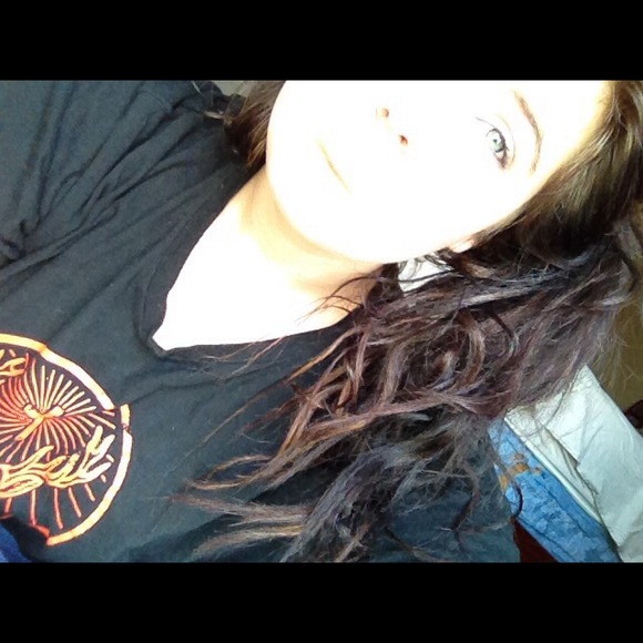 Profile Picture of Jessica Schivers (@jessika_m1) on Poshmark