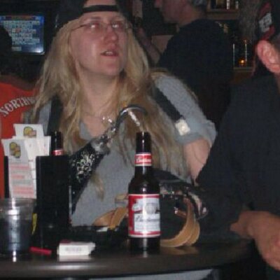 Profile Picture of Marc Lesnick (@ooomonao) on Twitter