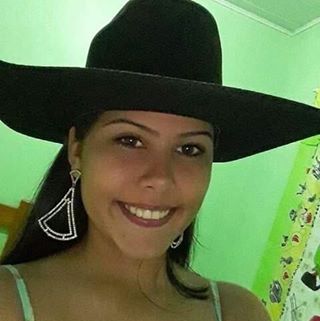 Renata Knoblauch - Facebook Profile Picture of Renata Knoblauch (@renata.knoblauch.7) on Facebook