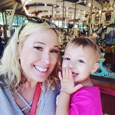 Profile Picture of Stacey Urmann Wyrick (@rockstarstacey1) on Twitter