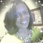 Profile Picture of Sharon Holloway (@allbizness935) on Instagram