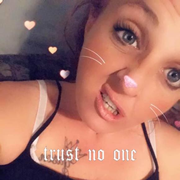 Ashley Bessent - Poshmark Profile Picture of Ashley Bessent (@ashley_bessent) on Poshmark