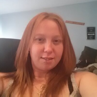 Profile Picture of Elizabeth Batts (@RedneckLiz30) on Twitter