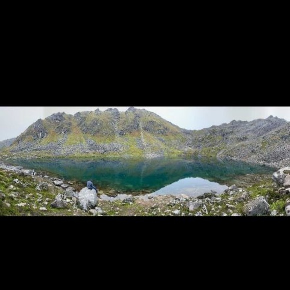 Profile Picture of Shermaine Crumity (@deshcr80) on Poshmark