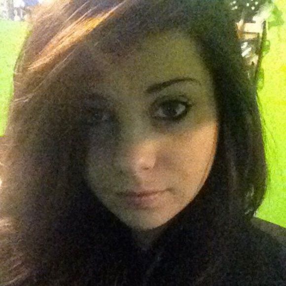 Profile Picture of Haley Perrigan (@haleyperrigan) on Poshmark