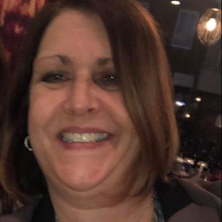 Profile Picture of Jodi Thompson Minkoff (@jodi.thompsonminkoff) on Facebook