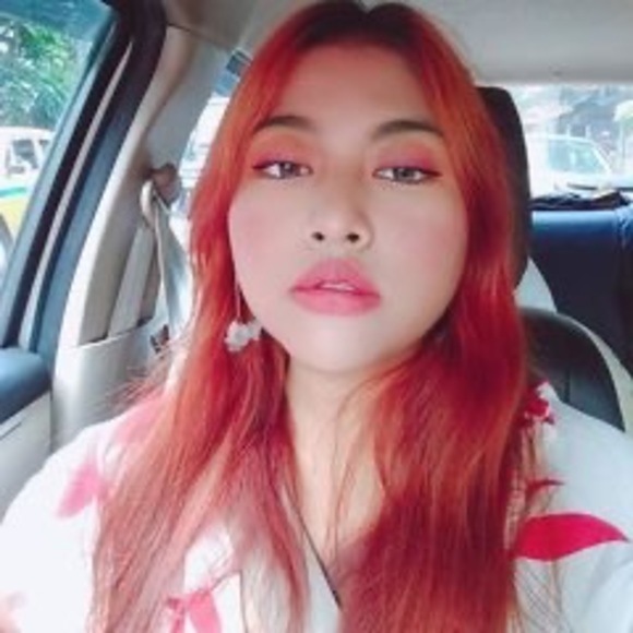 Profile Picture of Ruth Lallianpuii (@ruthlallianpuii) on Poshmark