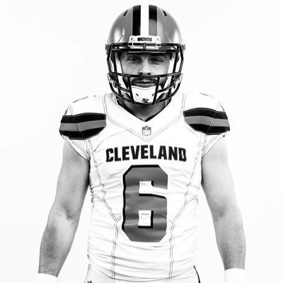 Profile Picture of Chandler Hutton (@RealChandlerH) on Twitter