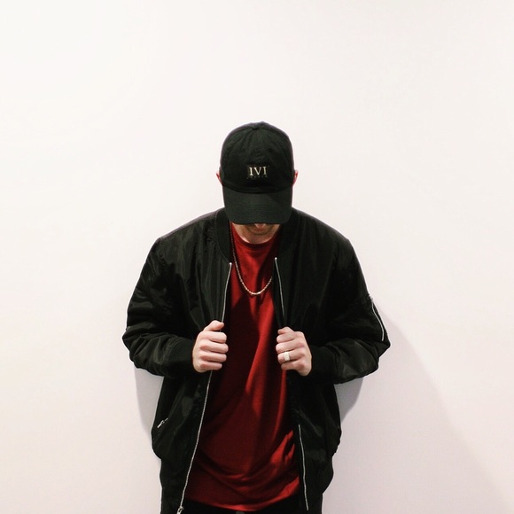 Profile Picture of Bryan Wright (@scooter1127) on Poshmark