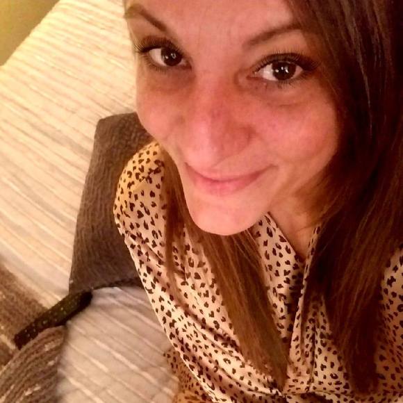 Profile Picture of Renee Mcgrath baldini (@rnayb) on Poshmark