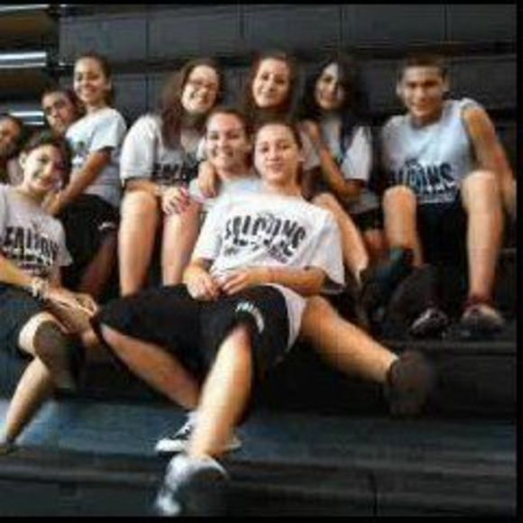 Profile Picture of Giselle Guzman (@wipey14) on Poshmark