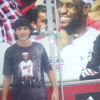 Profile Picture of Kevin Baez (@kevinbaez1164) on Twitter