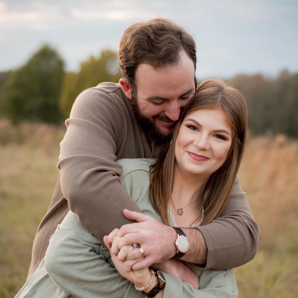 Profile Picture of Jodi Crowson (@jo_morgan3) on Poshmark