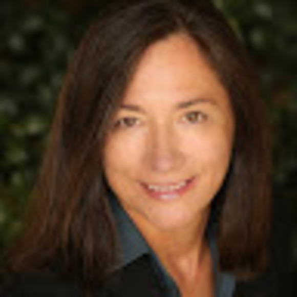 Profile Picture of Isabelle Dumont (@isabelle_dumont) on Poshmark