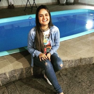 Profile Picture of Jully Anne Mattiello (@jullyanne18) on Twitter