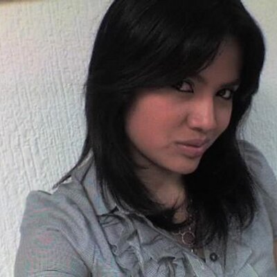 Profile Picture of Elisa Flores Linares (@eLi_zThAr) on Twitter